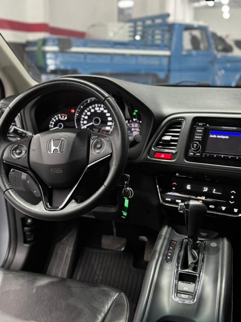 WhatsApp Image 2025-12-02 at 18.30.37 (1)