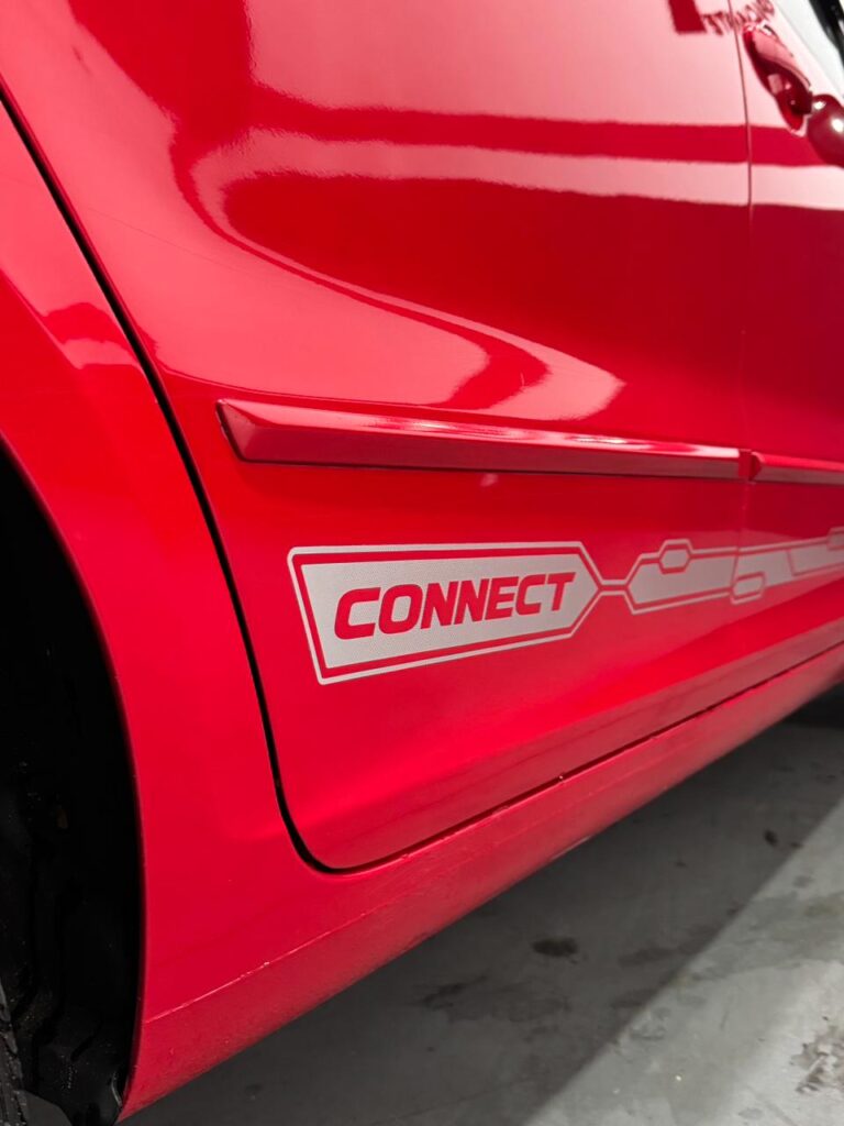 WhatsApp Image 2025-12-03 at 17.54.40