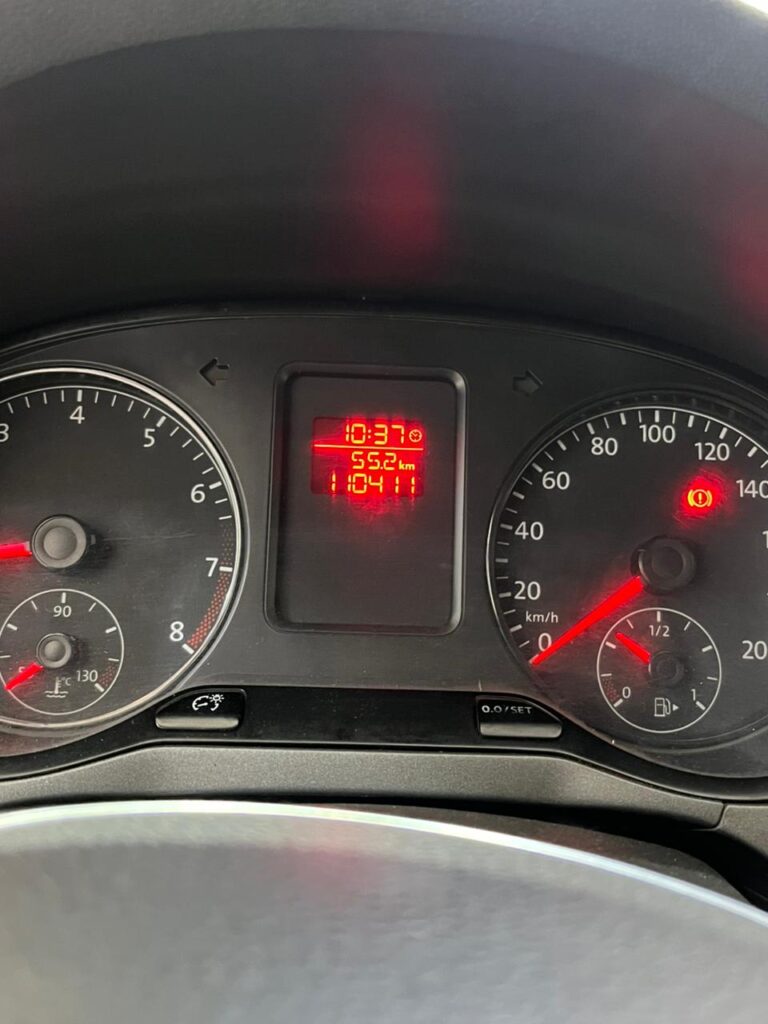 ba573b3f-d114-465d-bcd3-bc6e3d4cdf51