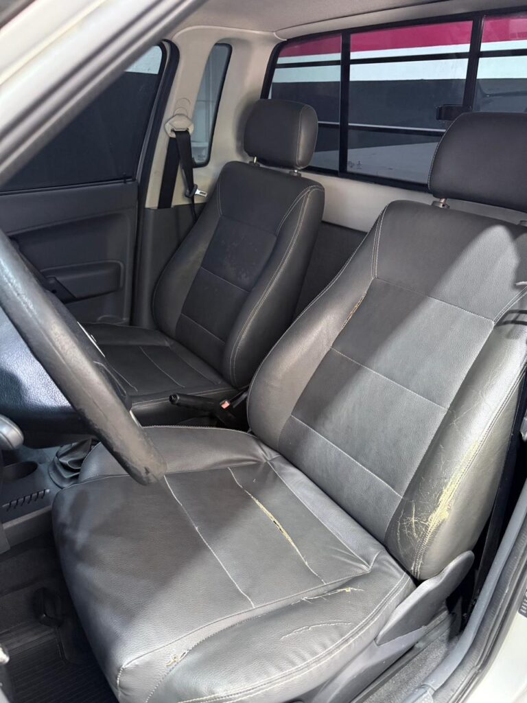 WhatsApp Image 2025-12-09 at 11.06.34